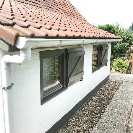 Holiday home Vissershuisjes 'duinendaele 65' De Panne