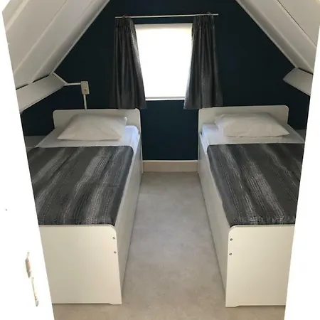 Vissershuisjes 'duinendaele 65' * De Panne